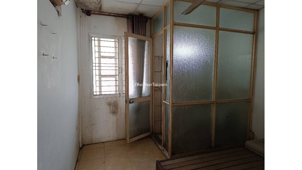 BÁN NHÀ  ĐOÀN VĂN BƠ, Quận 4, 7,5m x 19m  GIÁ 14 TỶ TL